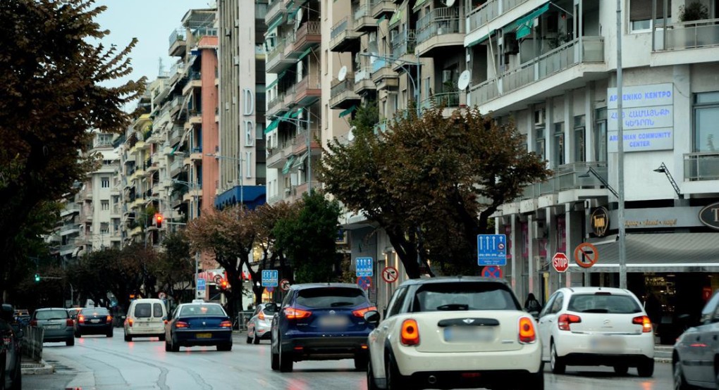 Tο νέο όριο ταχύτητας στις πόλεις -Βαριά πρόστιμα & αφαίρεση διπλωμάτων