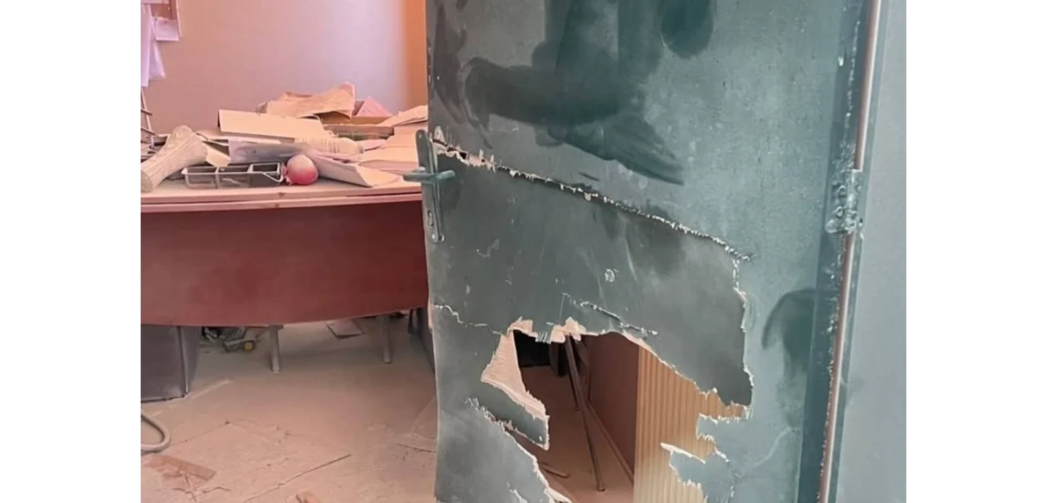 Γλυφάδα: Στο αυτόφωρο μητέρα ανήλικου που συμμετείχε στον βανδαλισμό του σχολείου