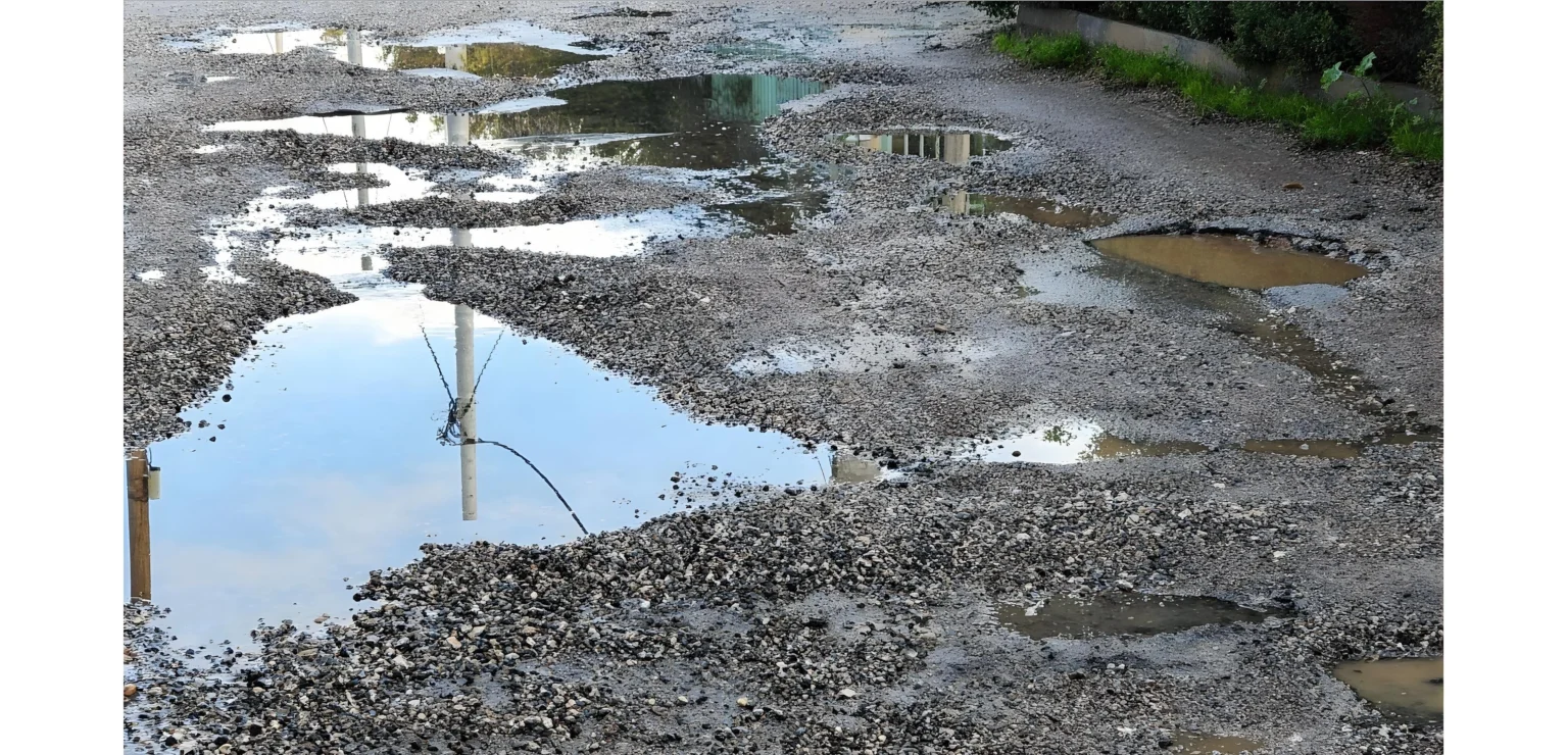 Δρόμοι – σουρωτήρια στο Κόρμπι Βάρης