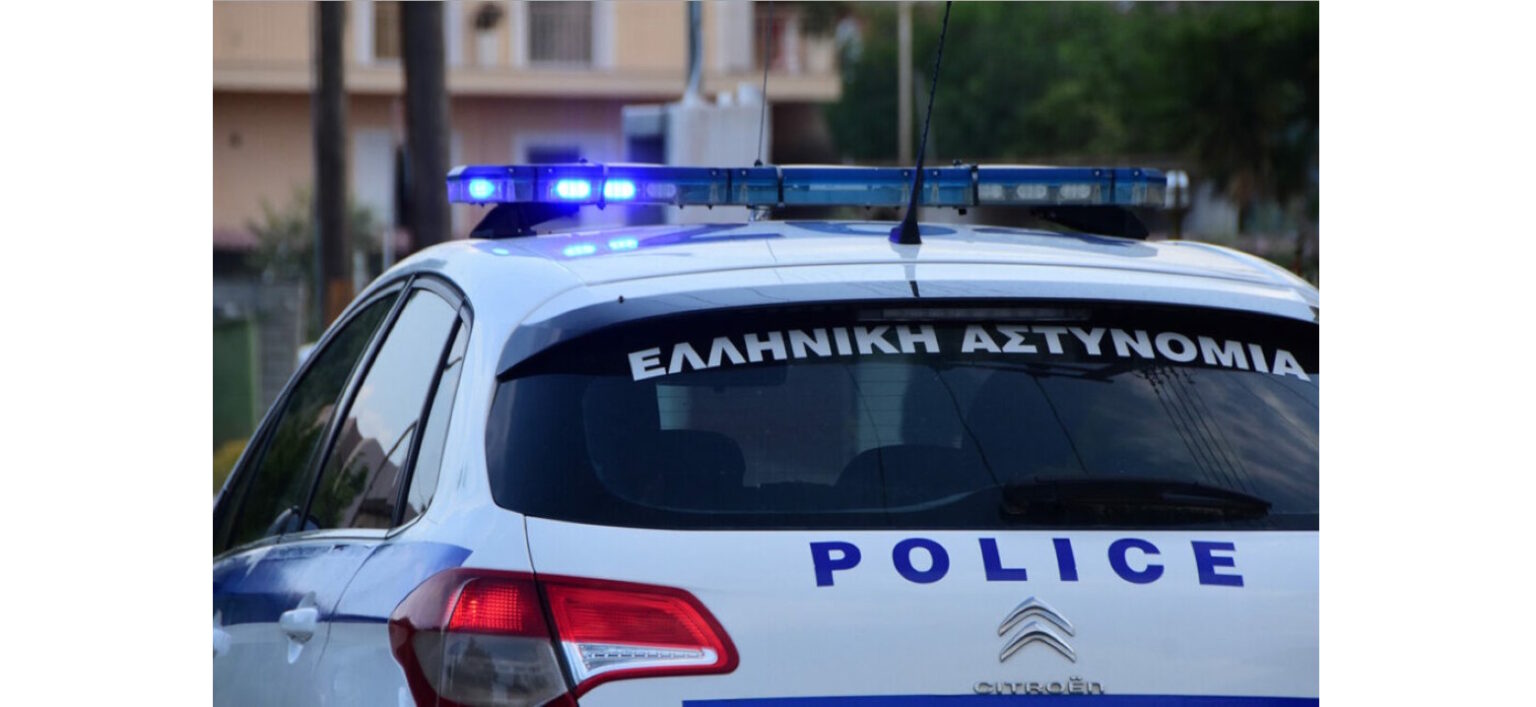 Βούλα: Δικηγόρος κατηγορείται για βία σε βάρος του ανήλικου γιου του σε ζωντανή μετάδοση στο TikTok