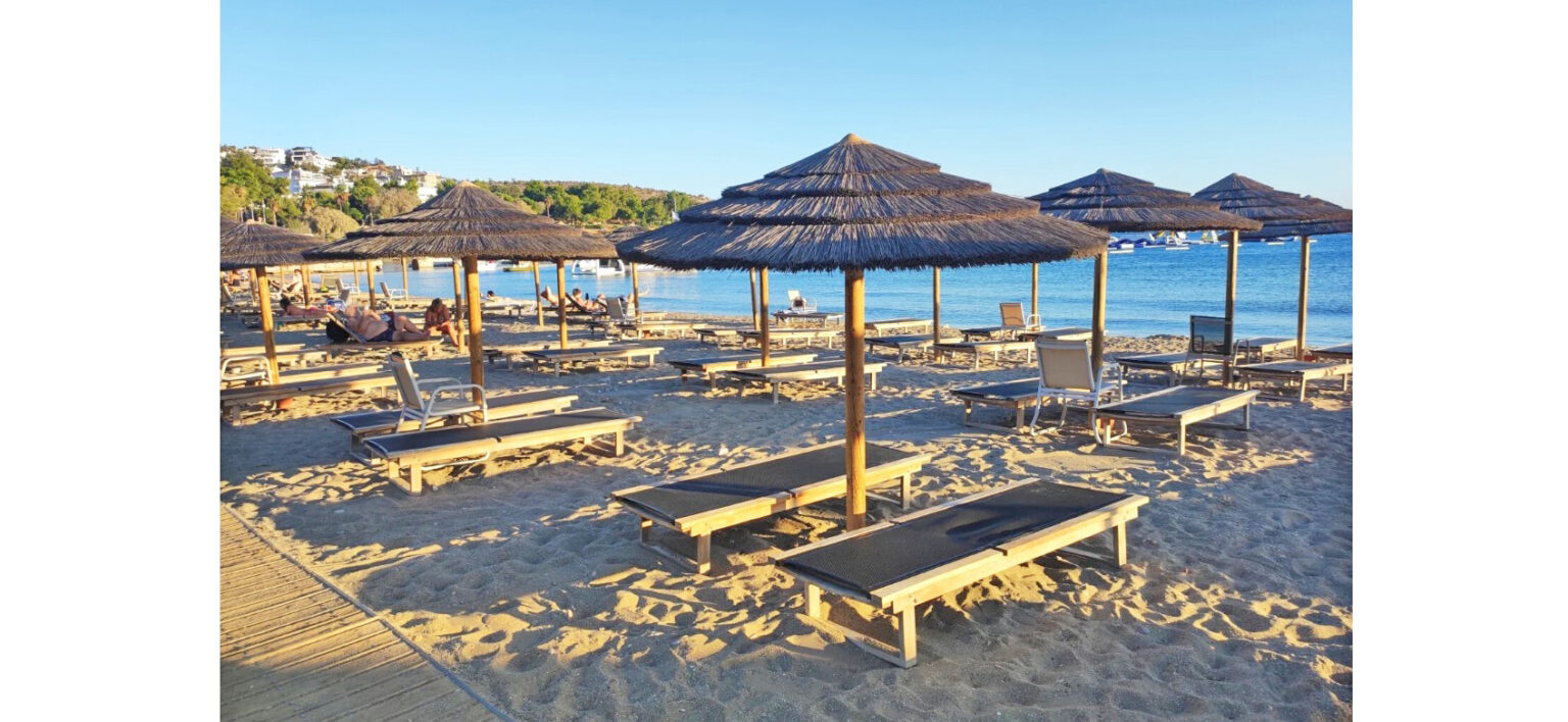 Ακτή Βουλιαγμένης: Συνελήφθη ο 76χρονος μετά τον φονικό καυγά για την ξαπλώστρα – ”Ήταν κακιά στιγμή” λέει